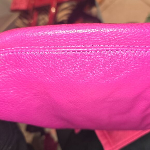 Michael Kors NWOT Fuschia Hobo bag - Picture 9 of 14